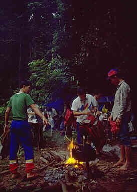 Nam Ngao River Rafting (from Houayxai to Luang Namtha): Have a break and overnight in the jungle